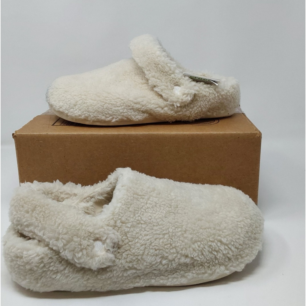 Crocs Classic Cozzzy Slippers Cream Fleece Lined Cozy Slip On Womens Size 6 NWT